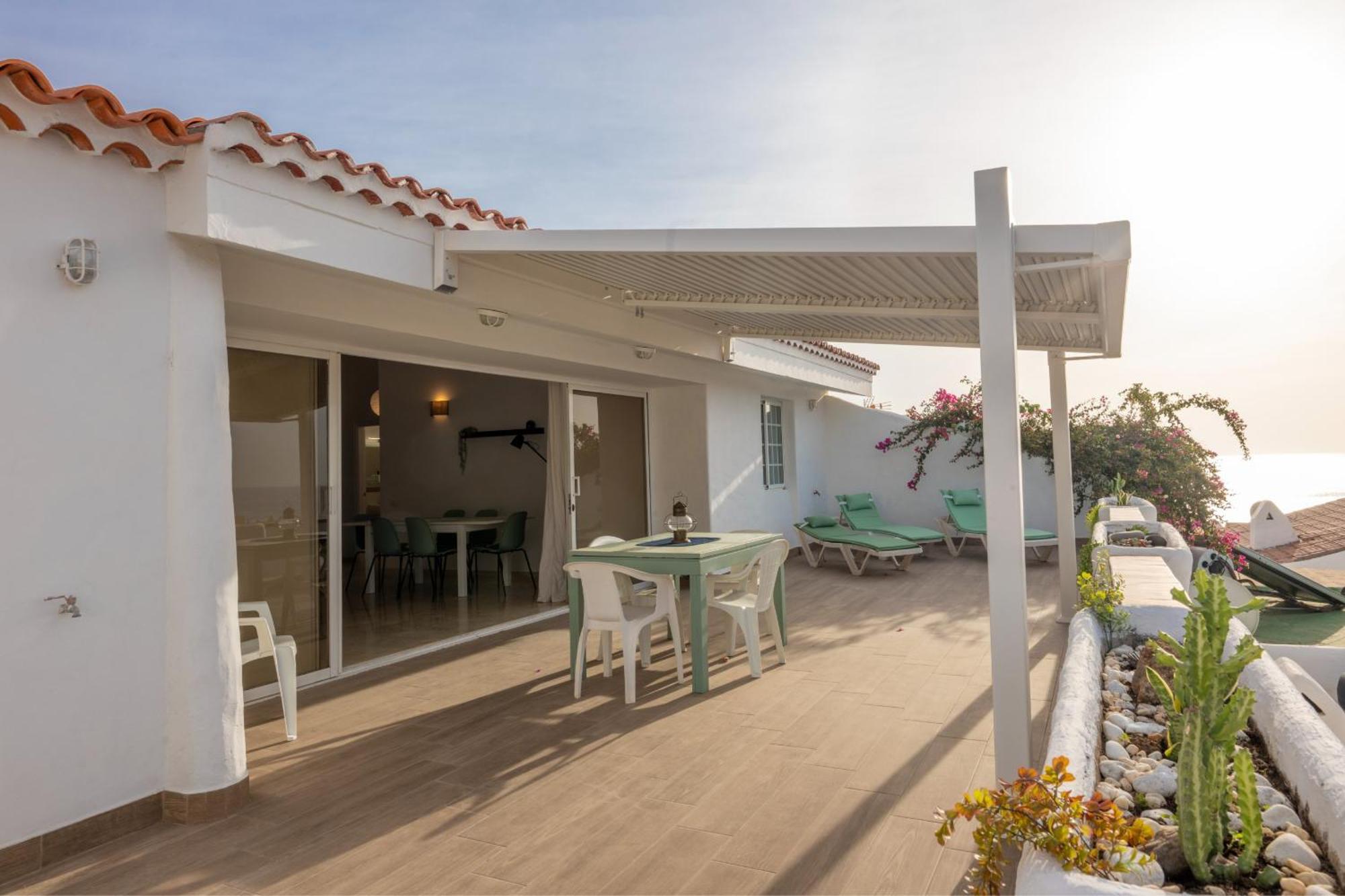 Calala House With Huge Terrace Villa กันเดลาเรีย ภายนอก รูปภาพ